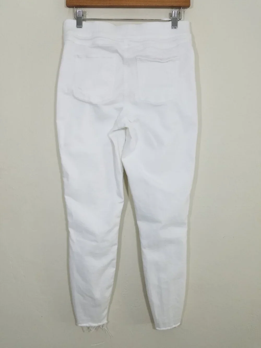 SPANX pull distressed